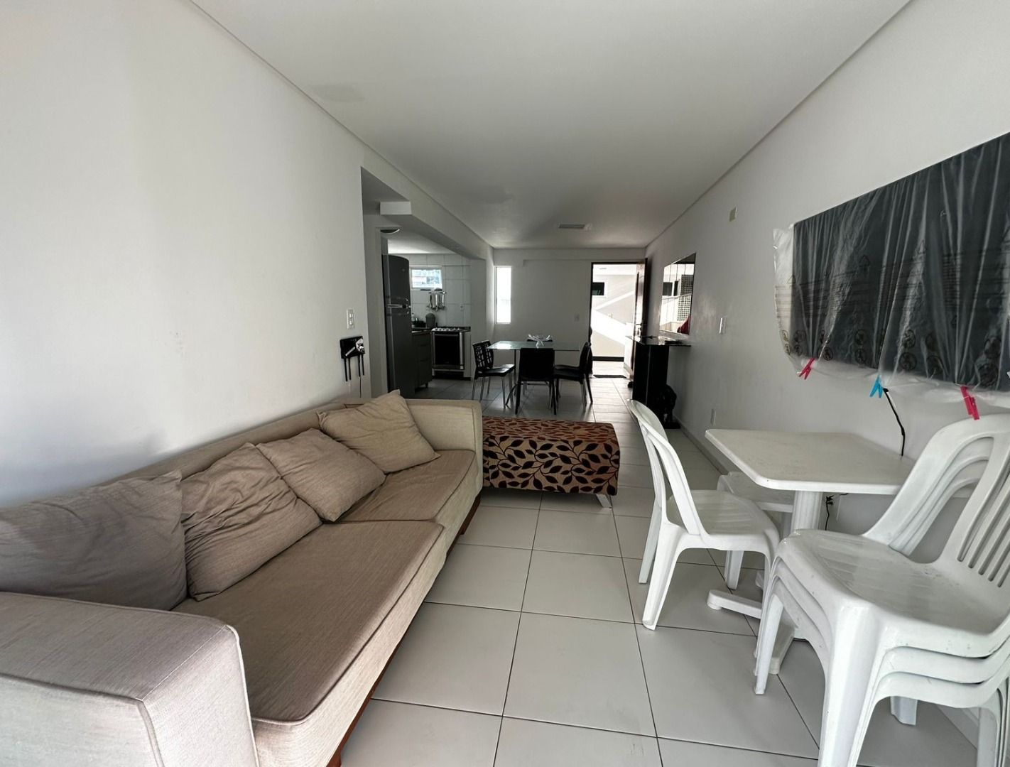 Apartamento com 03 dormitórios à venda por R$ 700.000 - Interm...