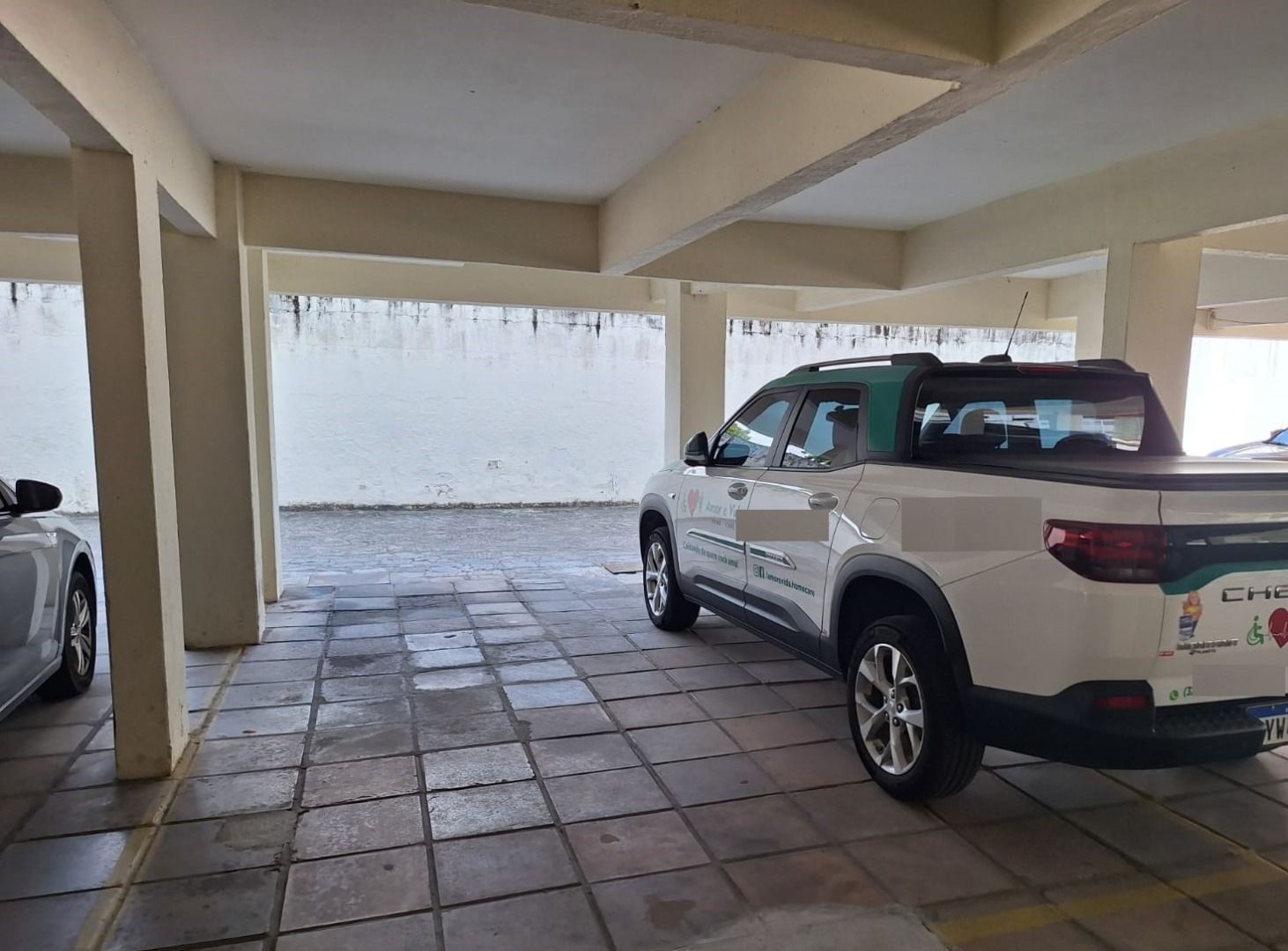 Apartamento com 03 dormitórios à venda por R$ 350.000 - Aerocl...