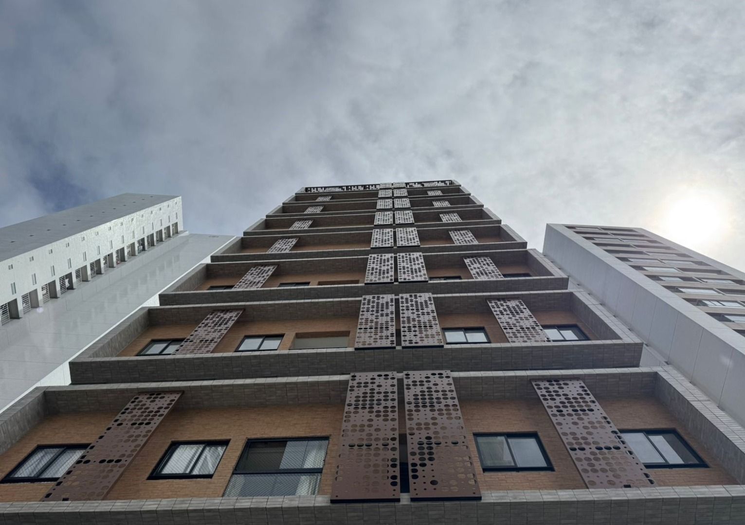 Apartamento com 03 dormitórios à venda, 78m² por R$ 690.000 - ...