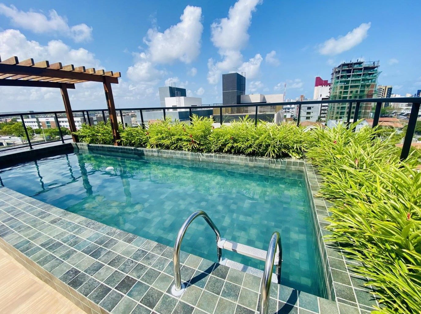 Flat com 01 dormitório à venda, 25m² por R$ 289.000 - Intermar...