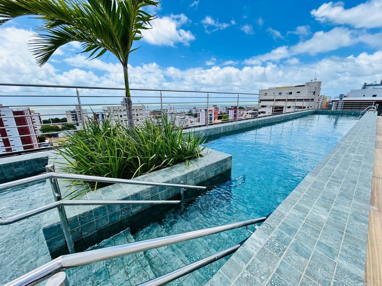 Apartamento com 03 dormitórios à venda, 82m² por R$ 745.000 - ...