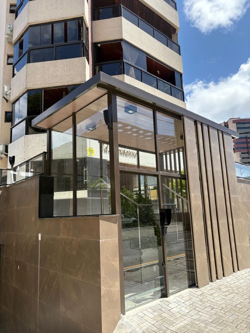 Apartamento com 03 dormitórios à venda, 158m² por R$ 780.000 -...