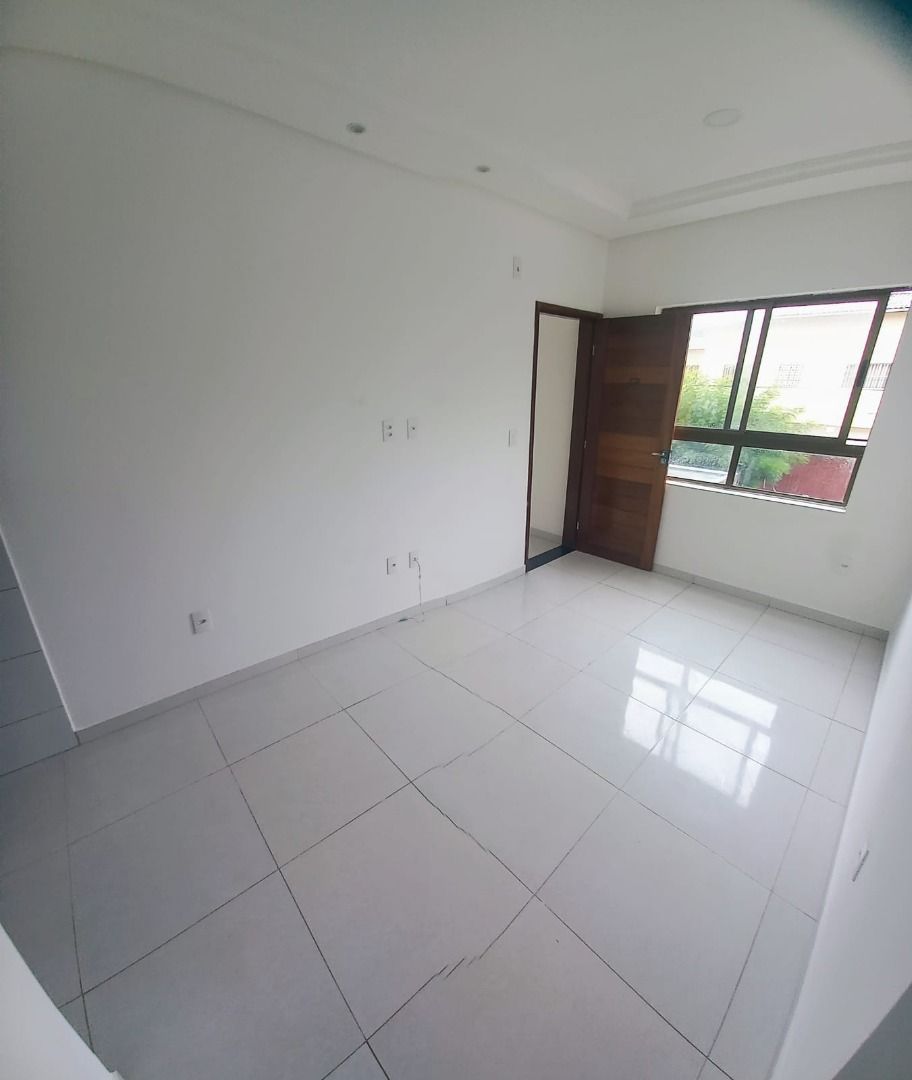 Apartamento com 02 dormitórios à venda por R$ 250.000 - Portal...
