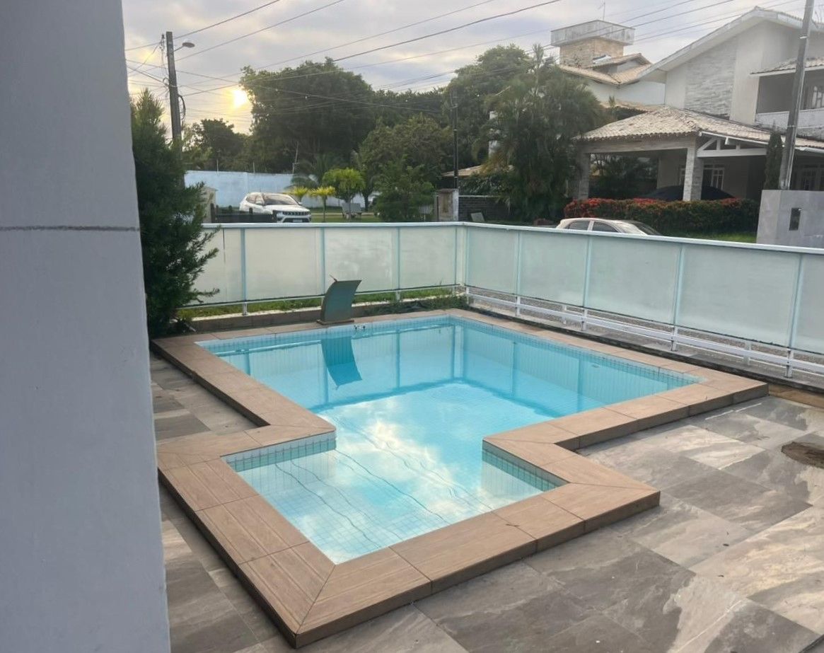 Casa com 03 dormitórios à venda, 300m² por R$ 2.000.000 - Port...