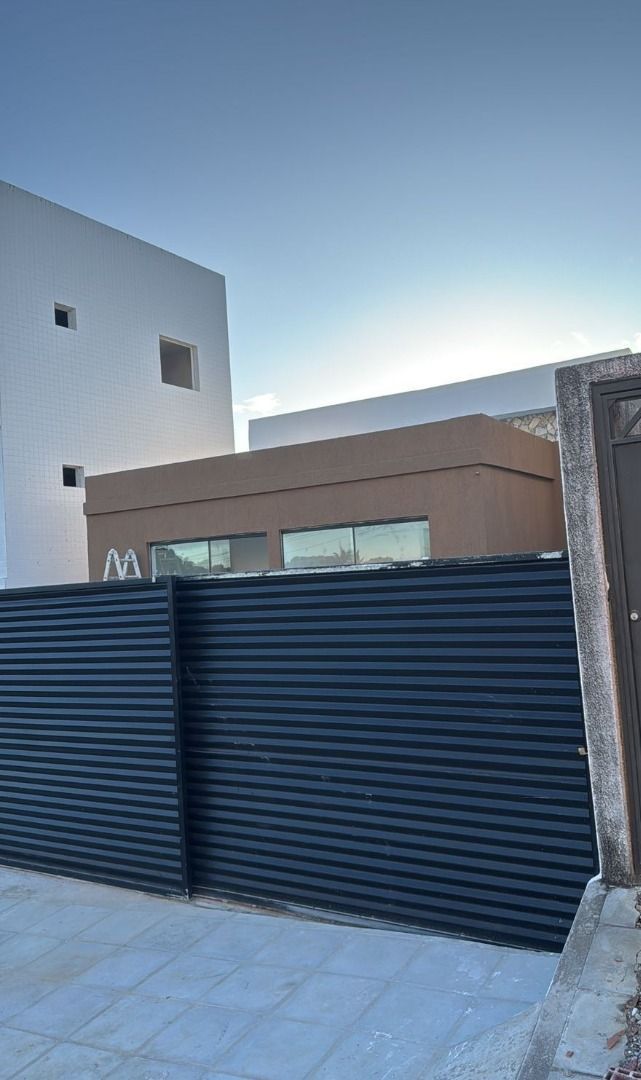 Casa com 03 dormitórios à venda, 78m² por R$ 399.000 - José Am...