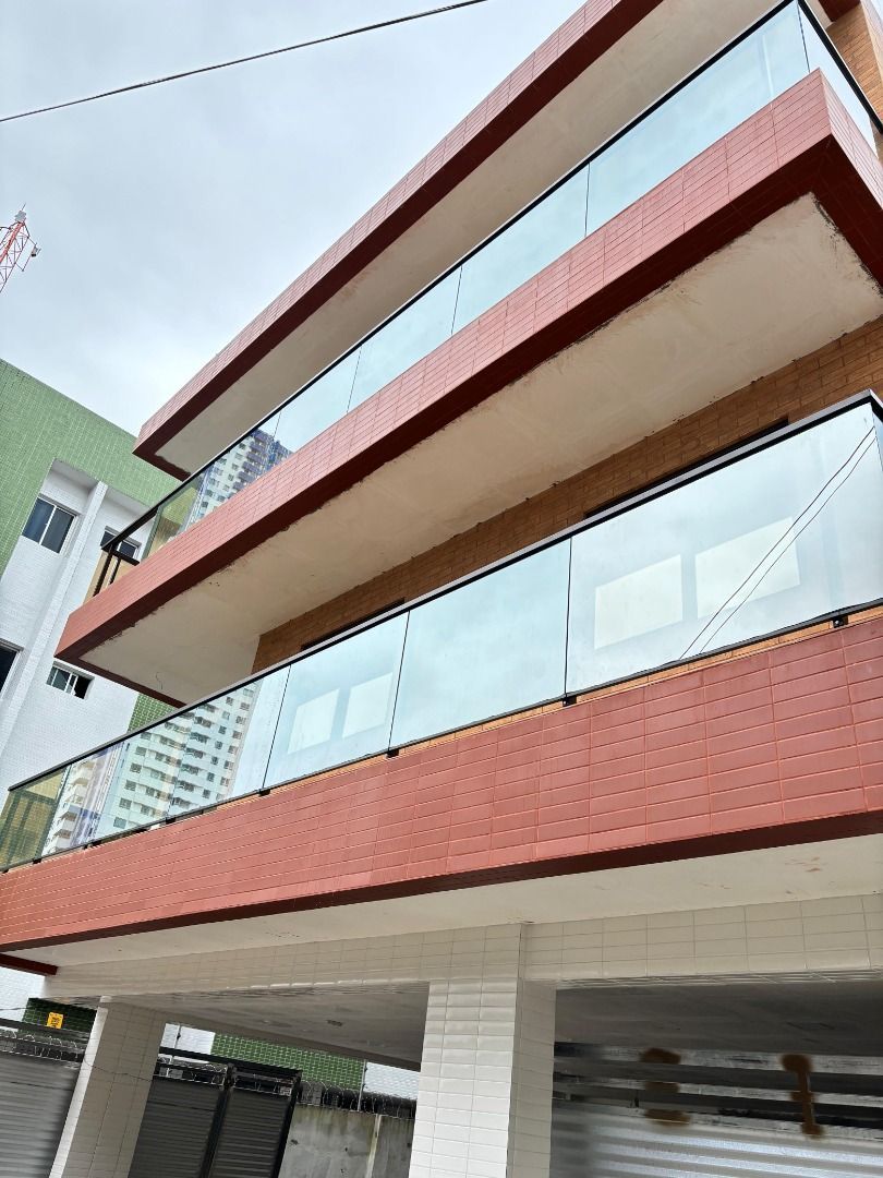 Apartamento com 03 dormitórios à venda, 72m² por R$ 430.000 - ...