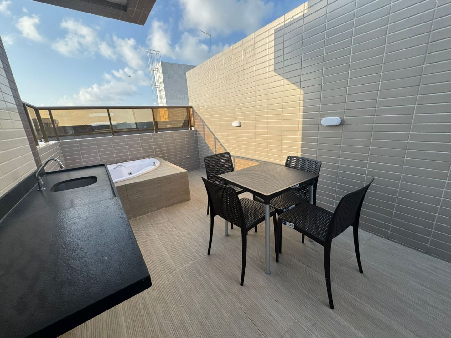 Flat com 01 dormitório à venda, 17m² por R$ 315.000 - Jardim O...