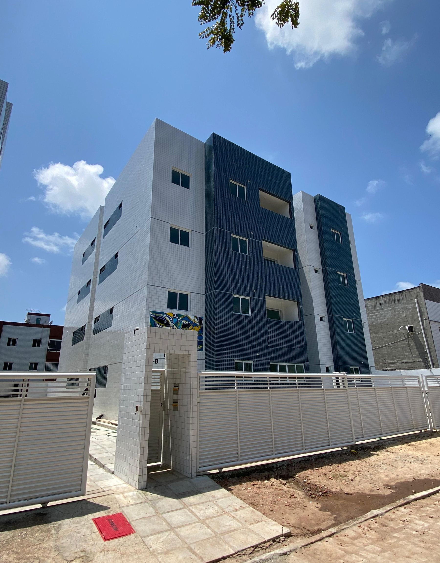 Apartamento com 02 dormitórios à venda por R$ 255.200 - Portal...