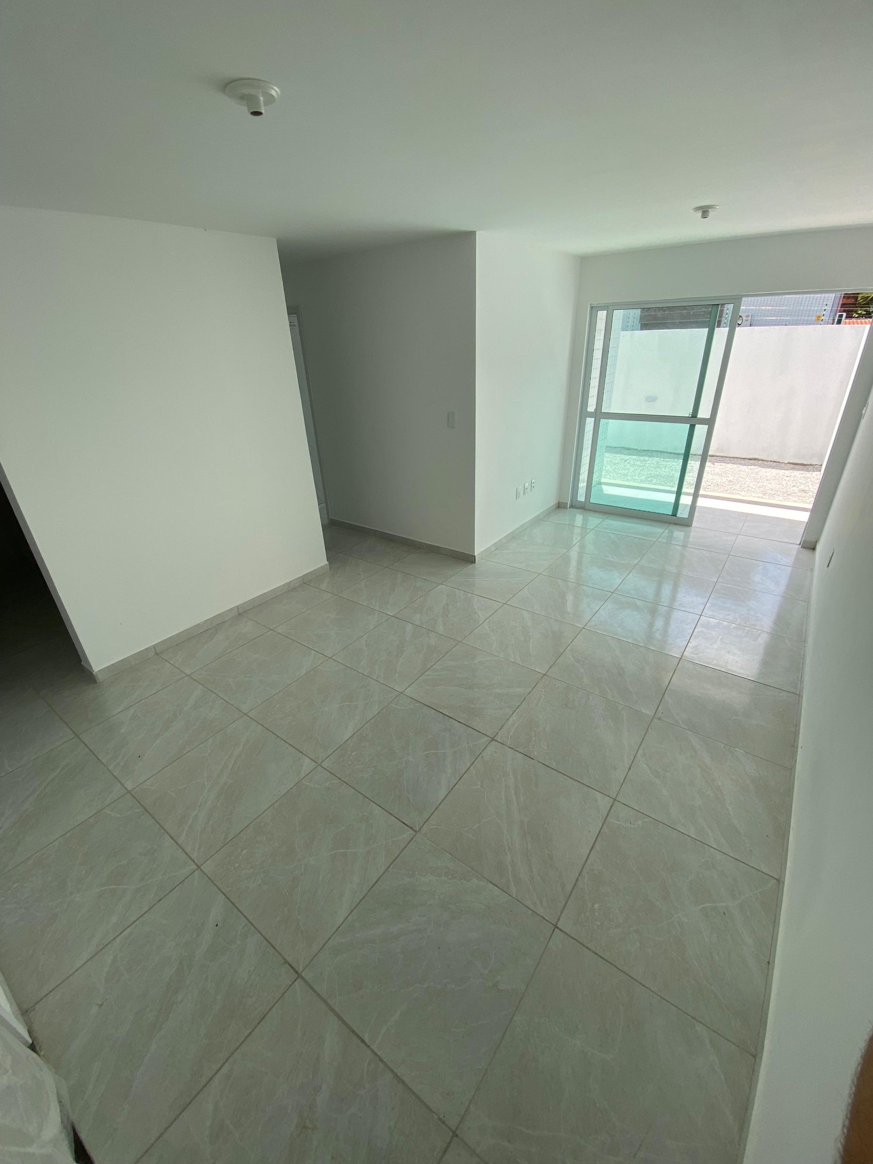 Apartamento com 02 dormitórios à venda por R$ 255.200 - Portal...