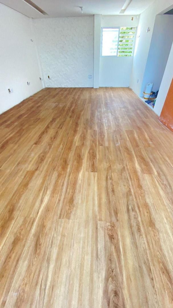 Casa com 04 dormitórios à venda, 300m² por R$ 950.000 - Portal...