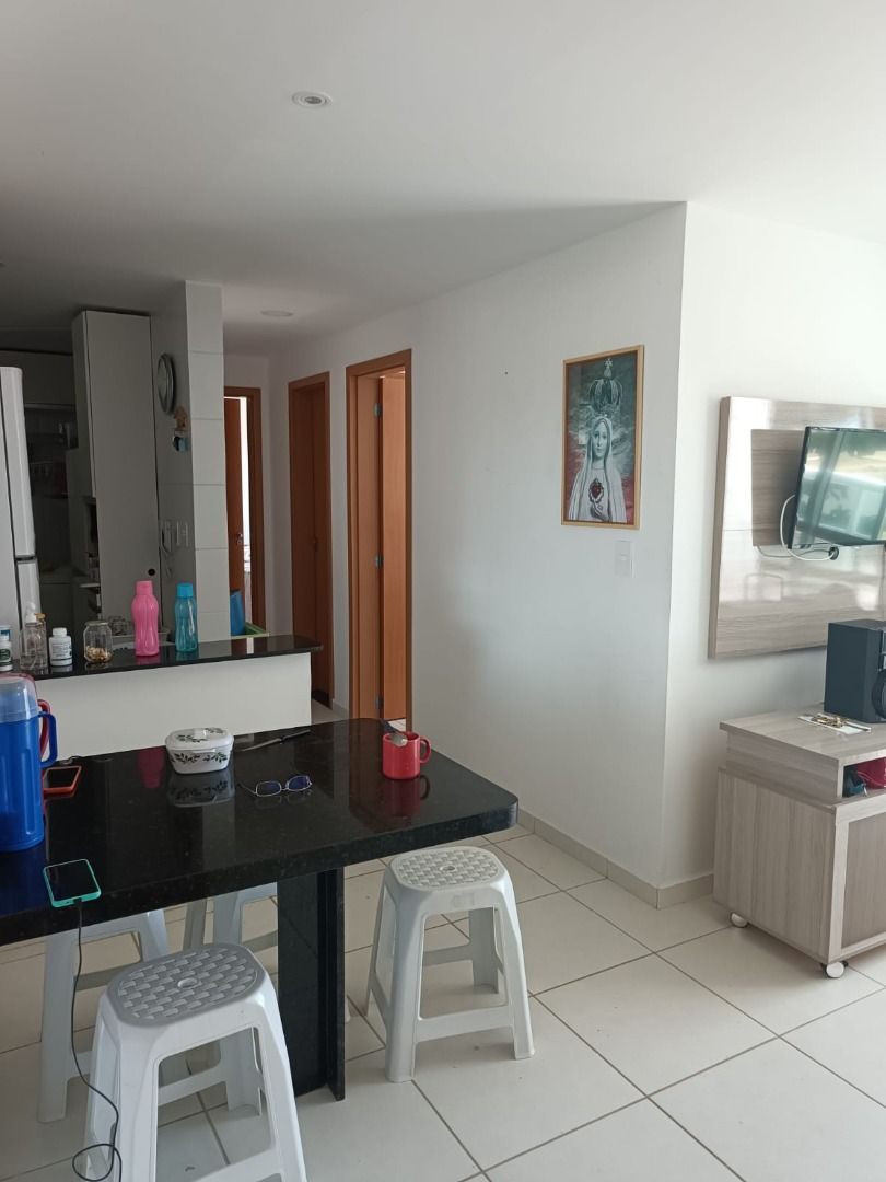 Apartamento com 02 dormitórios à venda, 55m² por R$ 269.000- P...