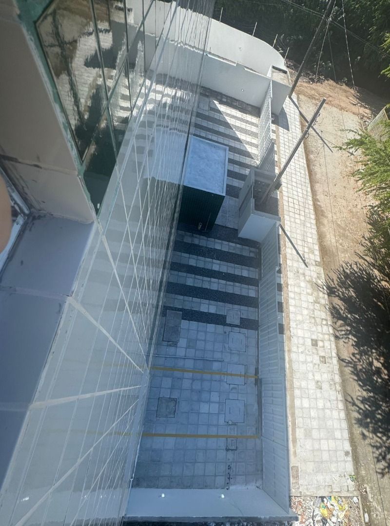 Apartamento com 02 dormitórios à venda, 50m² por R$ 194.900 - ...