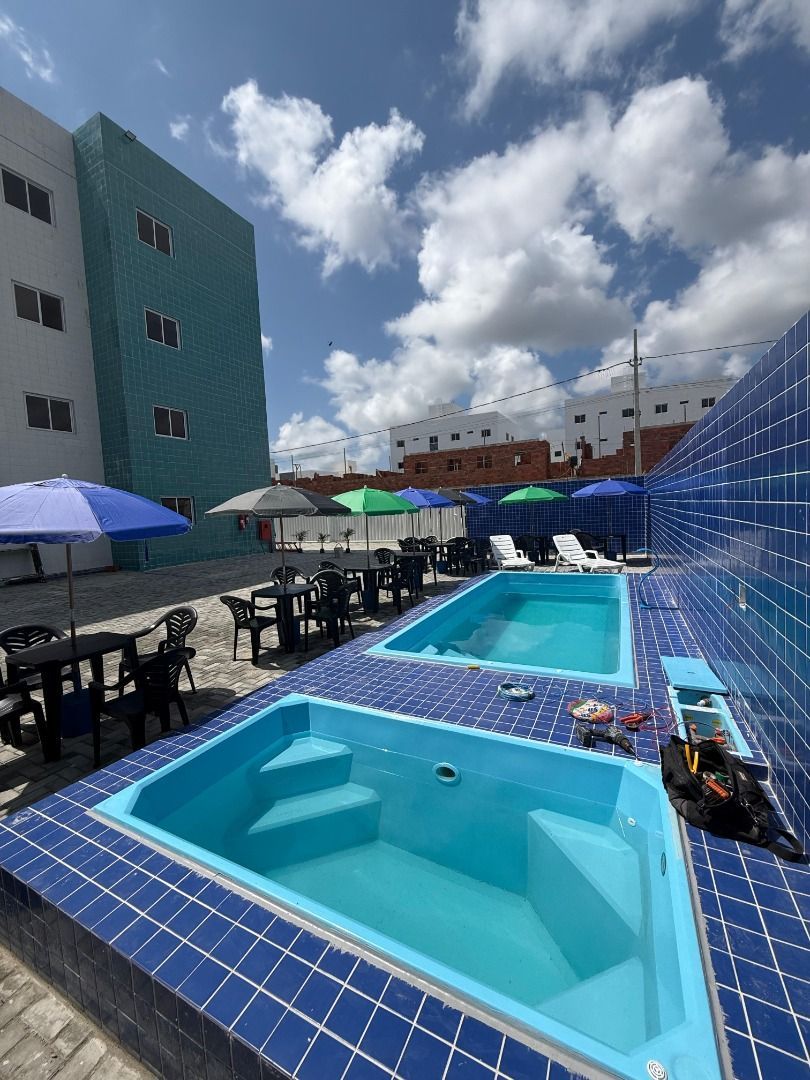 Apartamento com 02 dormitórios à venda, 45m² por R$ 160.000 - ...