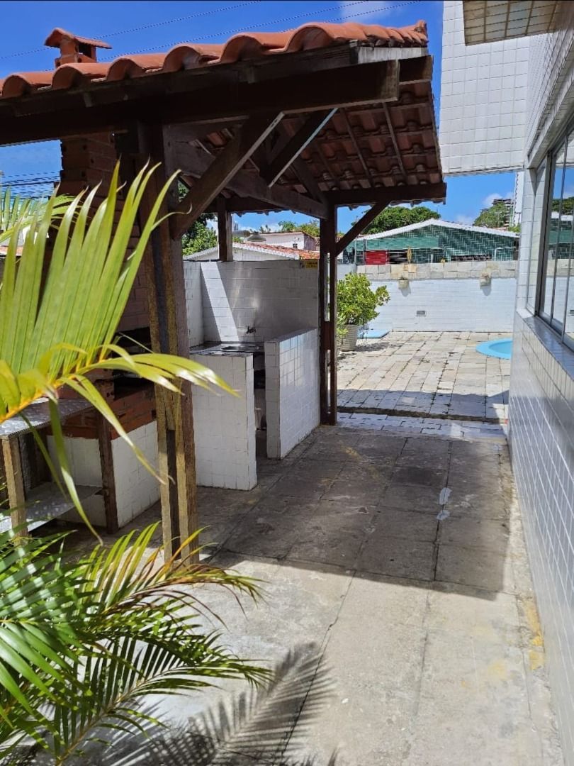 Apartamento com 03 dormitórios à venda, 93m² por R$ 490.000 - ...