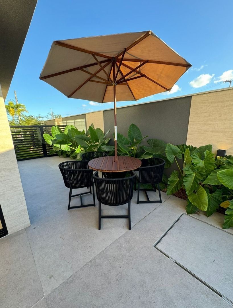 Casa com 04 dormitórios à venda, 330m² por R$ 3.500.000 - Mang...