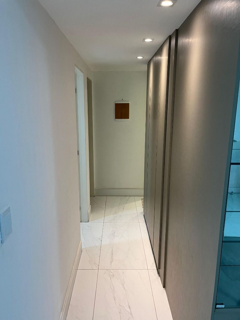 Apartamento com 02 dormitórios à venda por R$ 500.000 - Interm...