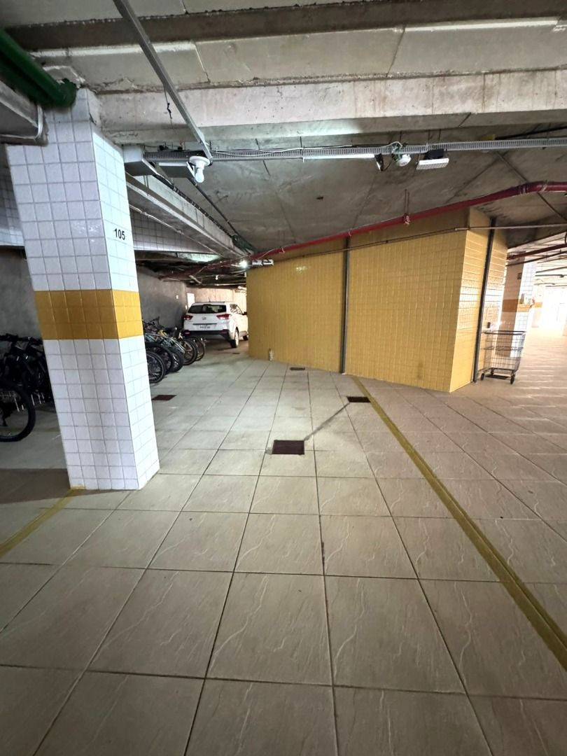 Apartamento com 01 dormitórios à venda por R$ 470.000 - Cabo B...