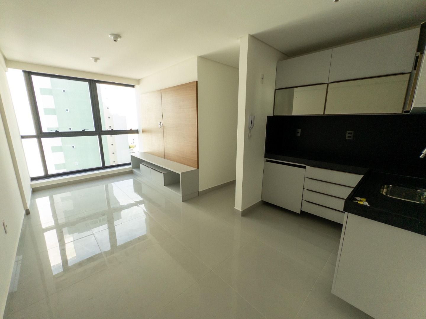 Flat com 02 dormitório à venda, 62m² por R$ 690.000 - Tambaú, ...