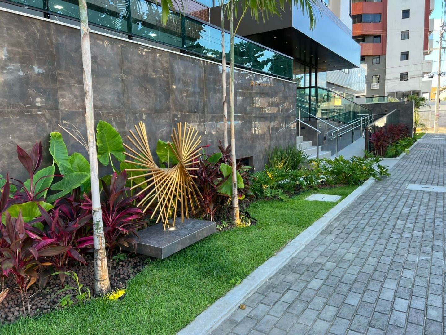 Apartamento com 03 dormitórios à venda, 84m² por R$ 938.924 - ...