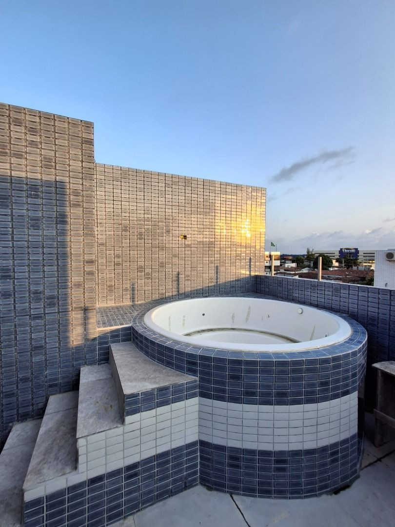 Apartamento com 02 dormitórios à venda, 49m² por R$ 260.000 - ...