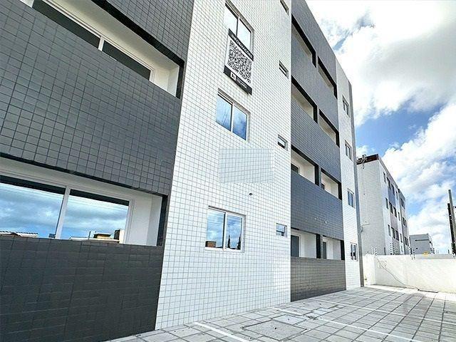 Apartamento com 02 dormitórios à venda por R$ 172.900 - Boa Es...