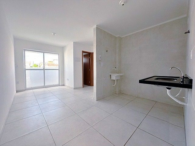 Apartamento com 02 dormitórios à venda por R$ 172.900 - Boa Es...