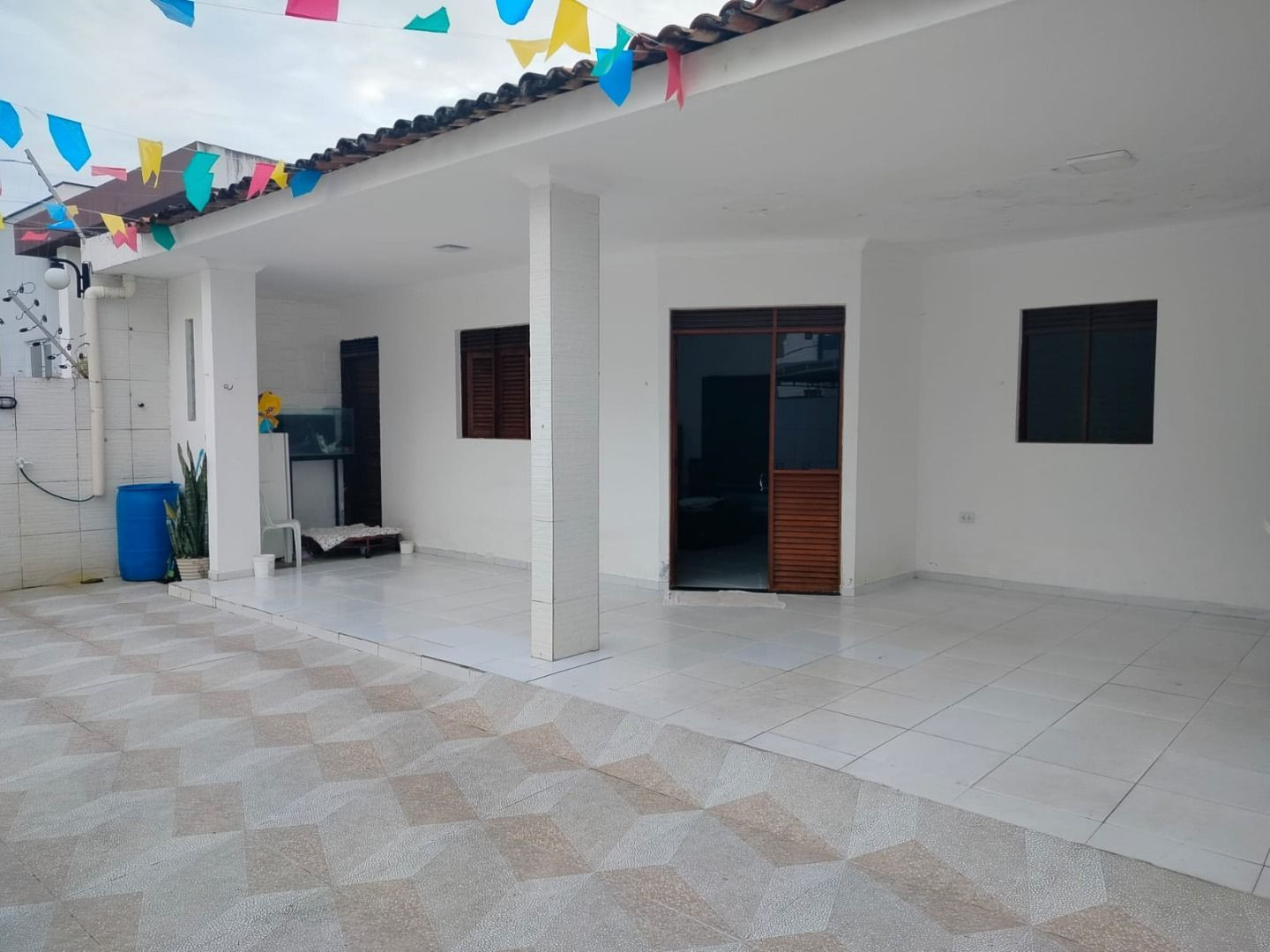 Casa com 03 dormitórios à venda,115m² por R$ 470.000 - Ernesto...