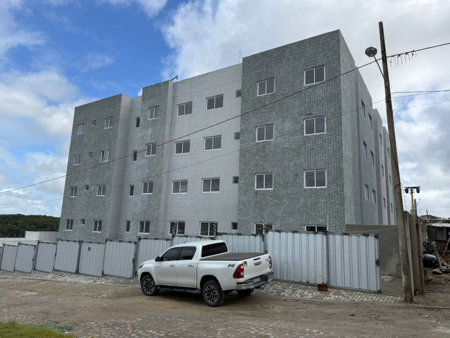 Apartamento com 02 dormitórios à venda, 40m² por R$ 165.000 - ...