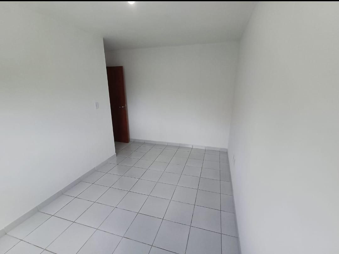 Apartamento com 02 dormitórios à venda, 61m² por R$ 160.000 - ...