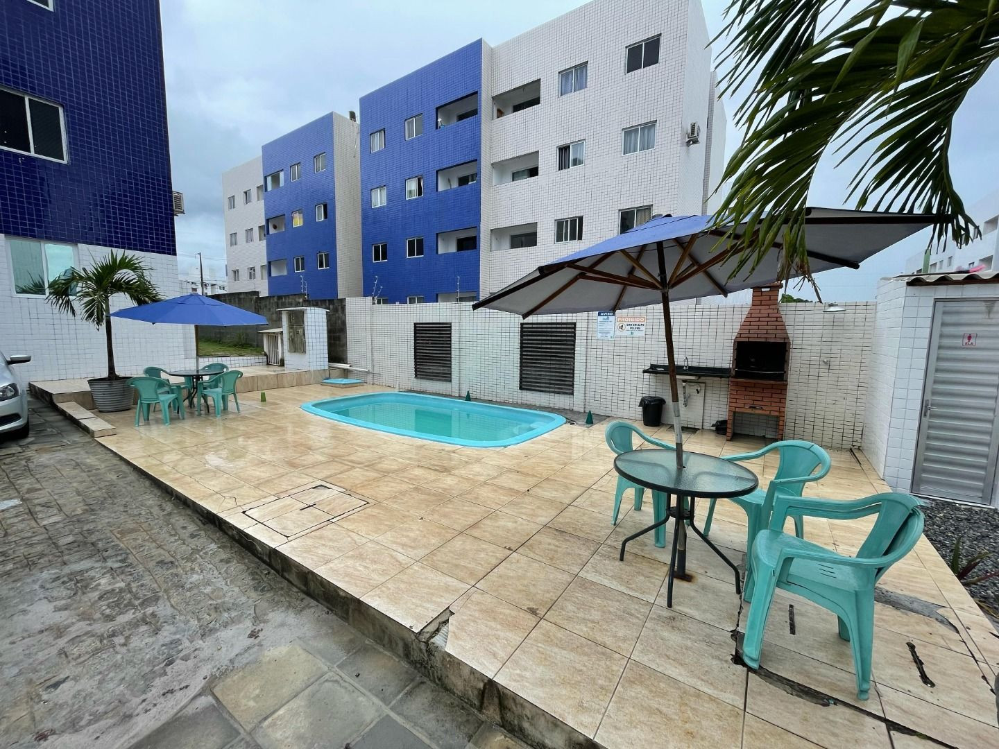 Apartamento com 02 dormitórios à venda, 55m² por R$ 160.000 - ...