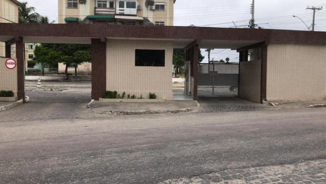 Apartamento com 02 dormitórios à venda por R$ 120.000 - Ernest...