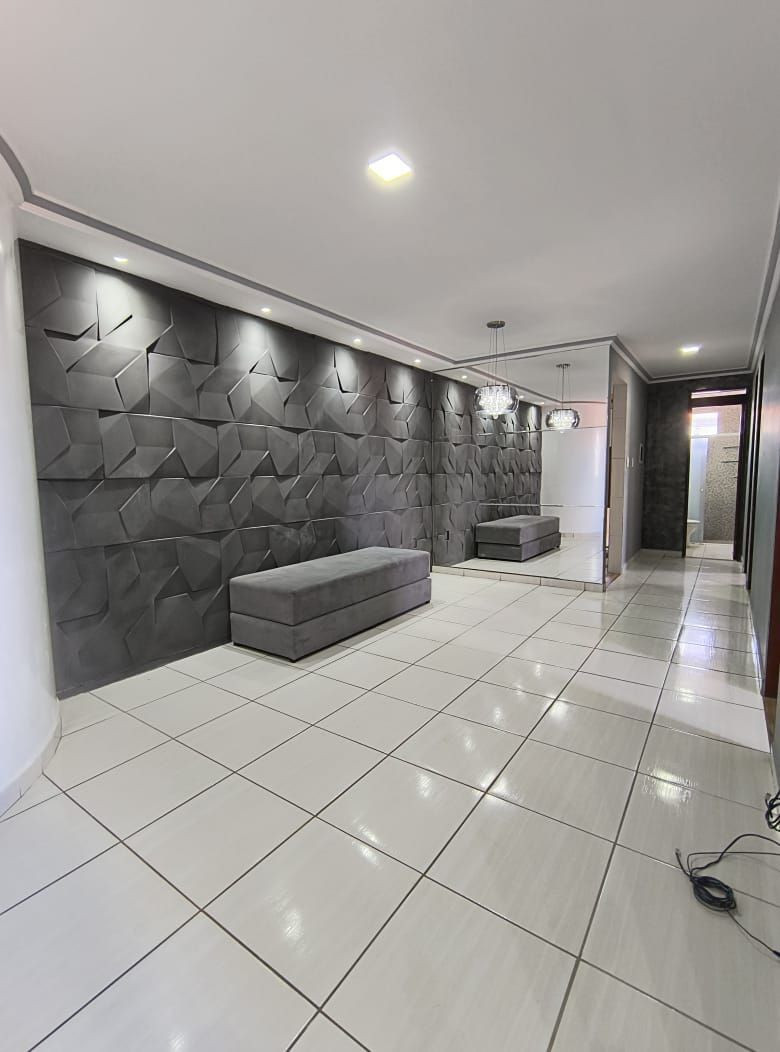 Apartamento com 03 dormitórios à venda, 89m² por R$ 280.000 - ...