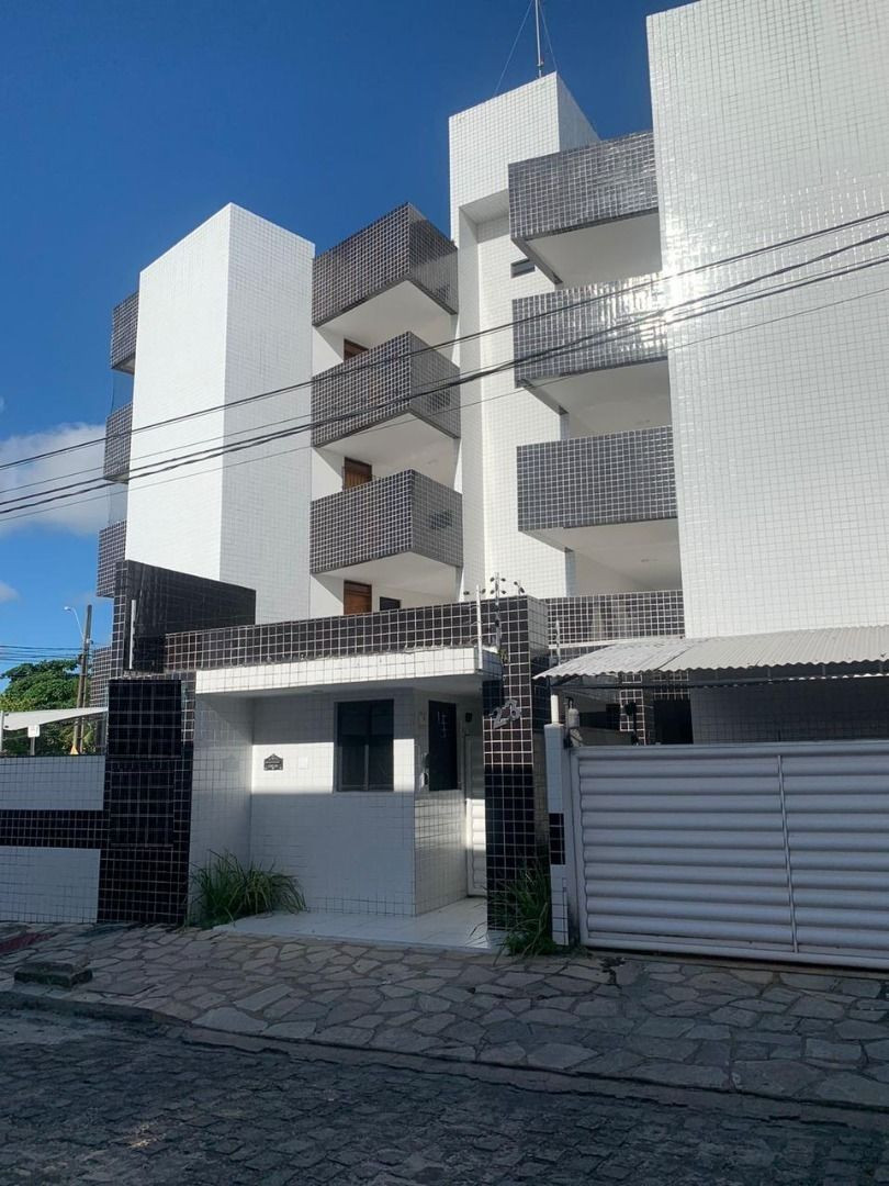 Apartamento com 02 dormitórios à venda, 53m² por R$ 170.000 - ...