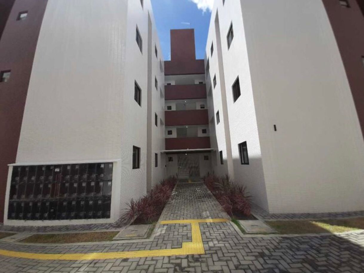 Apartamento com 02 dormitórios à venda, 59m² por R$ 220.000 - ...