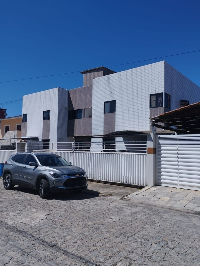 Apartamento com 02 dormitórios à venda, 51m² por R$ 140.000 - ...