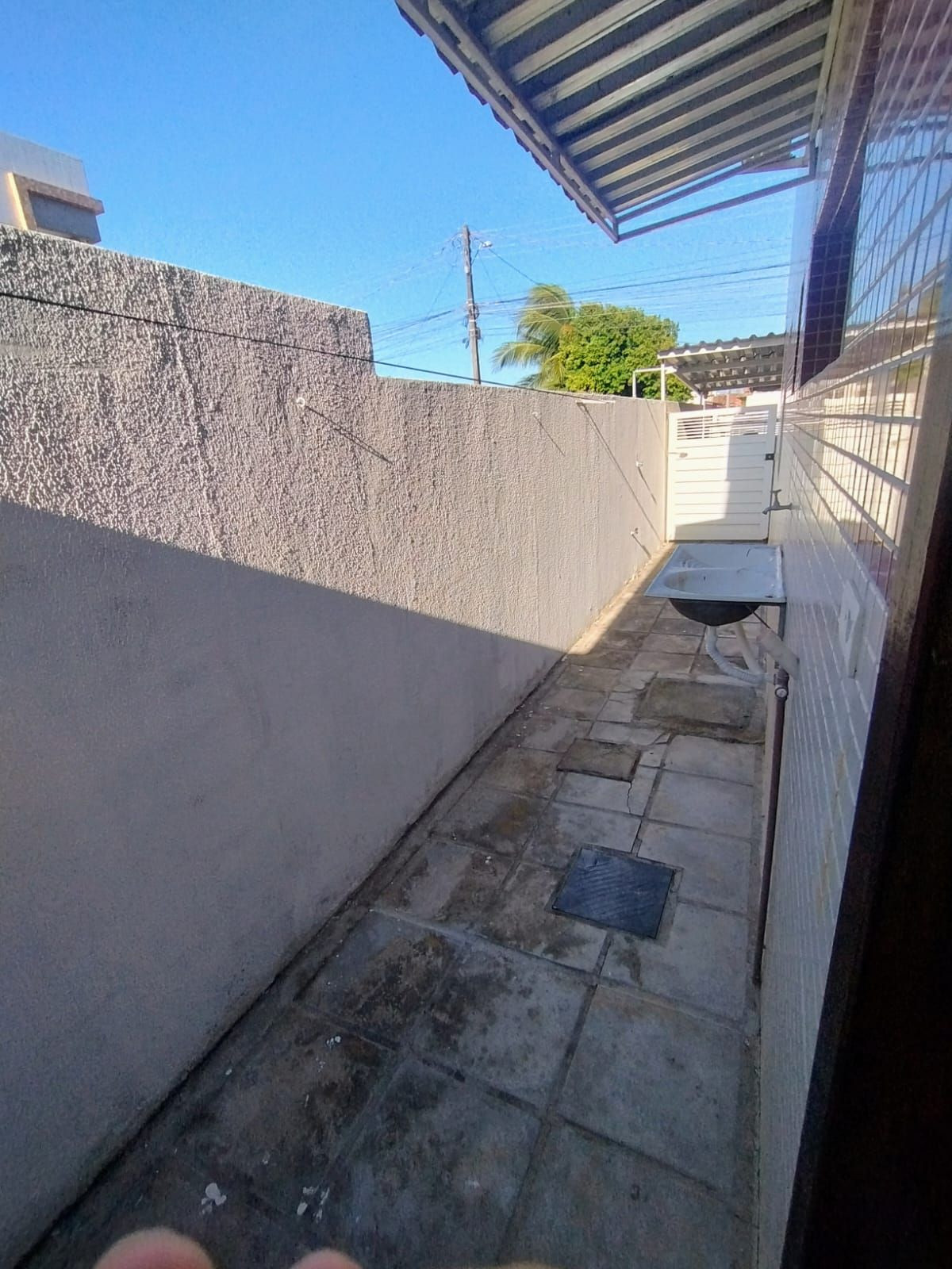 Apartamento com 03 dormitórios à venda por R$ 190.000 - Mangab...