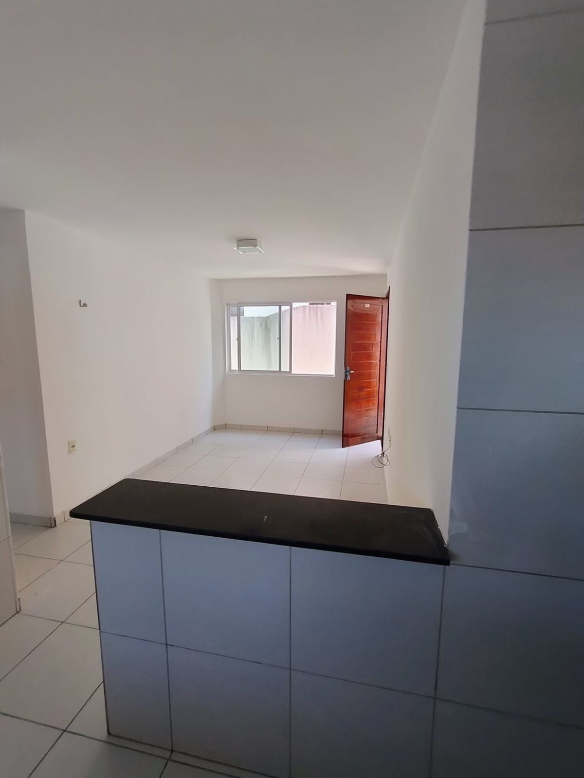 Apartamento com 03 dormitórios à venda por R$ 190.000 - Mangab...