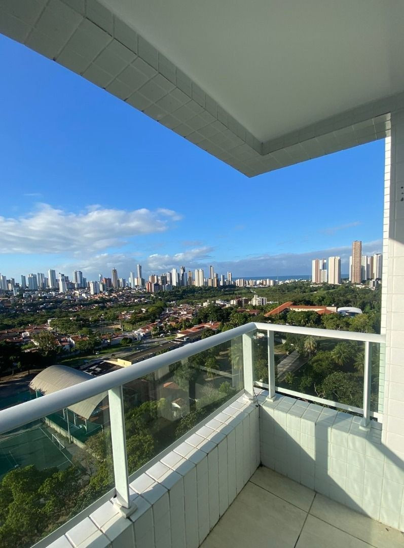 Apartamento com 01 dormitórios à venda por R$ 329.900 - Castel...