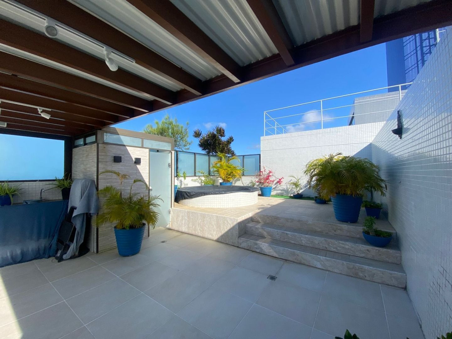 Cobertura com 03 dormitórios à venda, 122m² por R$ 1.080.000 -...