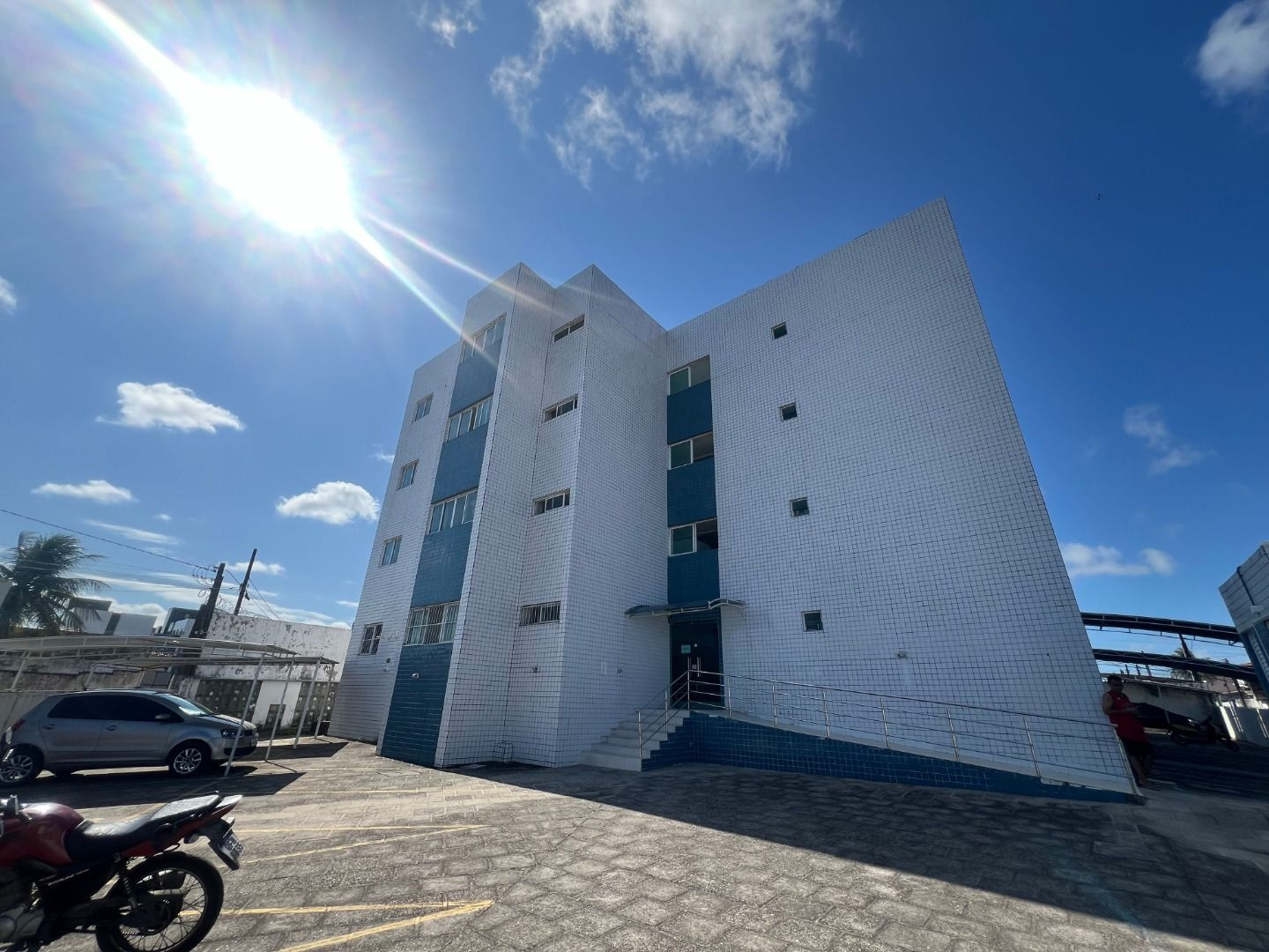 Apartamento com 02 dormitórios à venda por R$ 140.000 - Gramam...