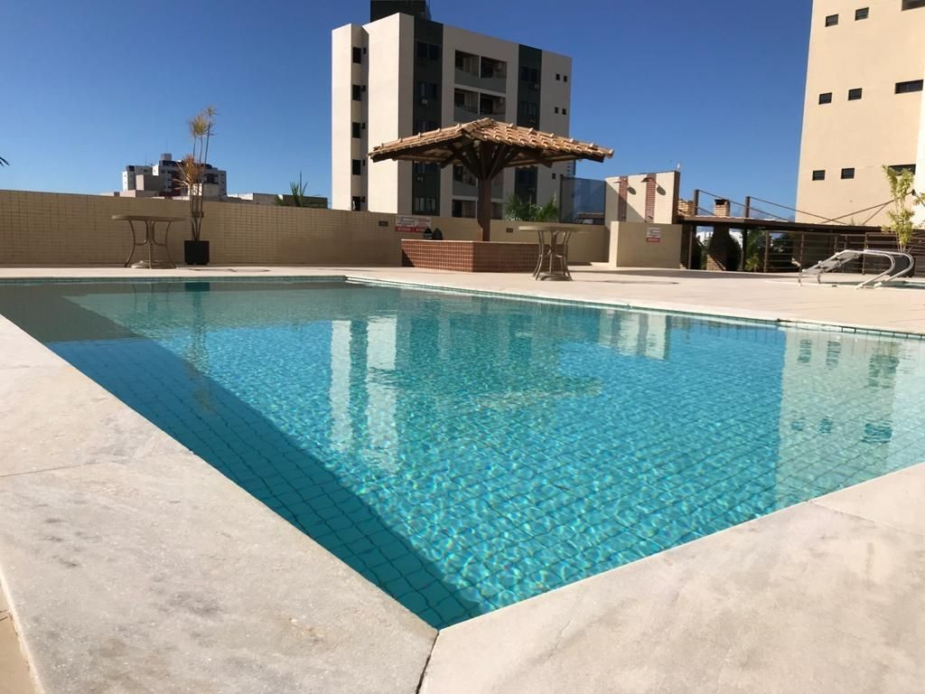 Apartamento com 02 dormitórios à venda por R$ 700.000 - Aerocl...