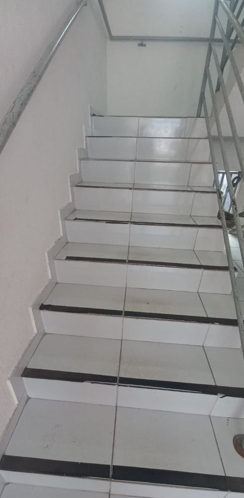 Apartamento com 02 dormitórios à venda por R$ 140.000 - Gramam...