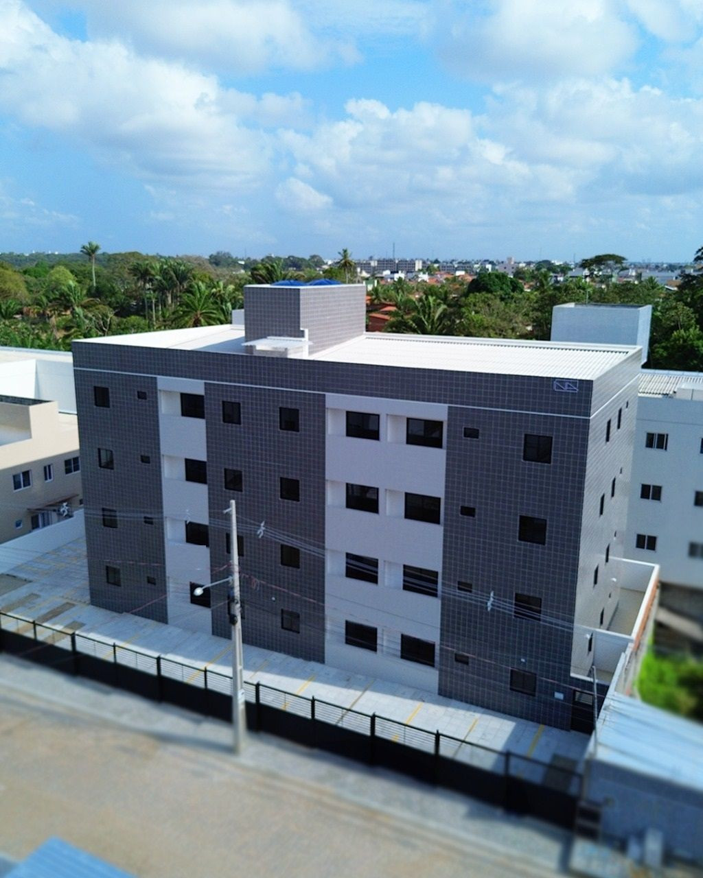 Apartamento com 02 dormitórios à venda, 45m² por R$ 159.900 - ...