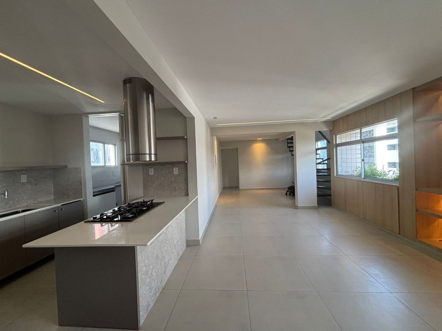 Cobertura com 03 dormitórios à venda, 163m² por R$ 1.200.000 -...