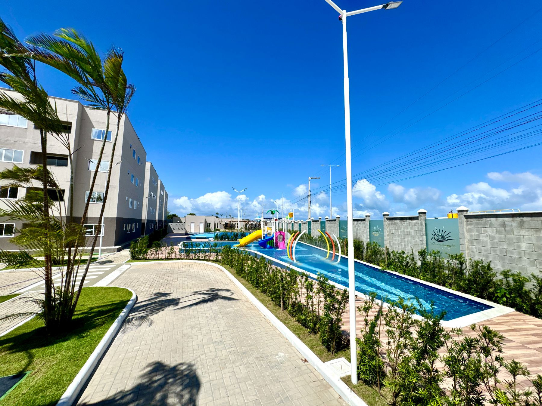 Apartamento com 02 dormitórios à venda por R$ 160.000 - Gramam...