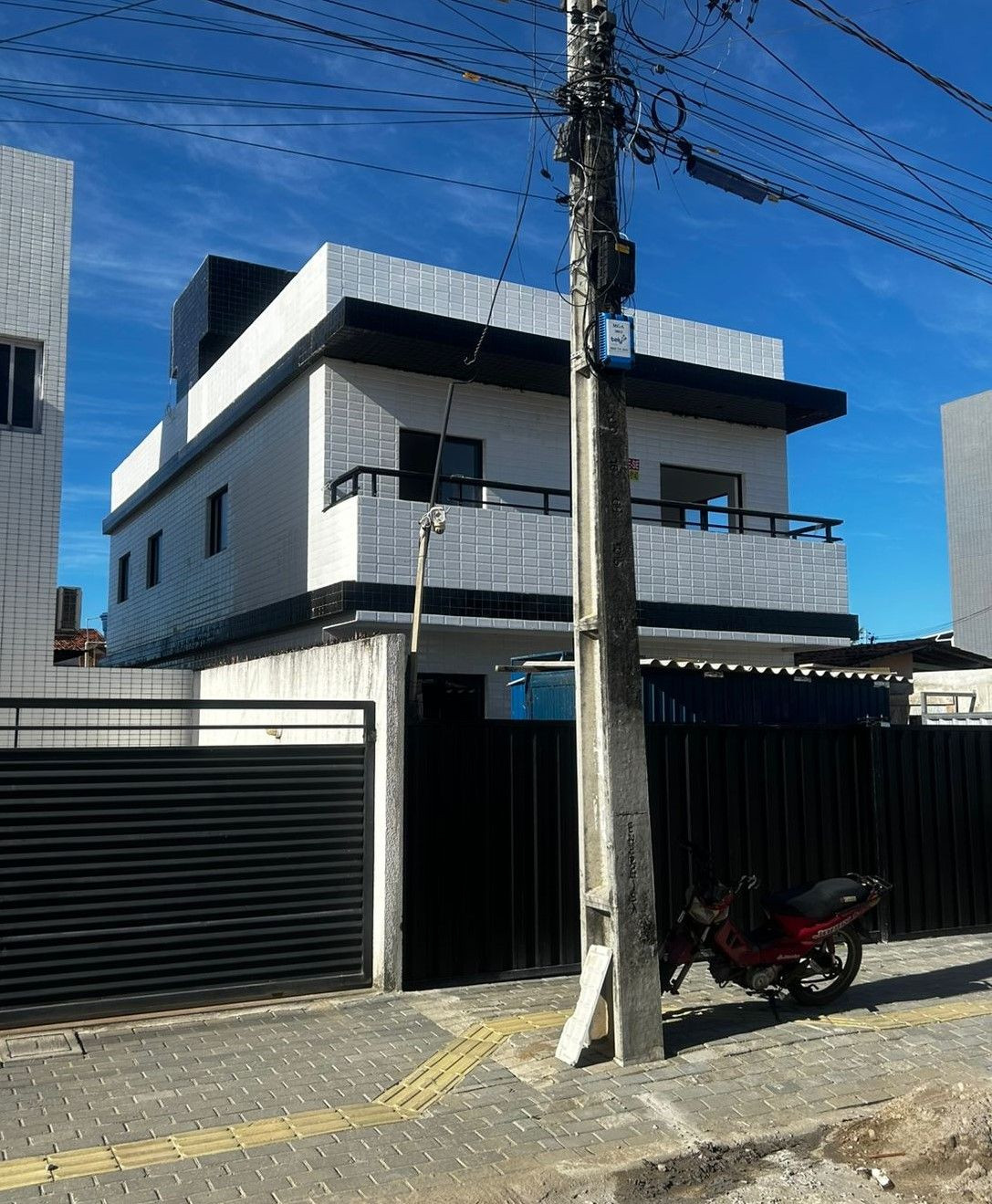 Apartamento com 02 dormitórios à venda por R$ 187.500 - Mangab...