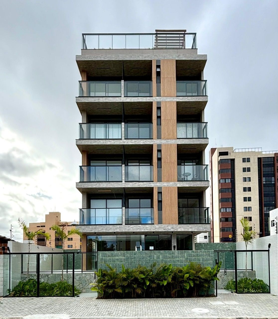 Flat com 01 dormitórios à venda, 32m² por R$ 450.000 - Interma...