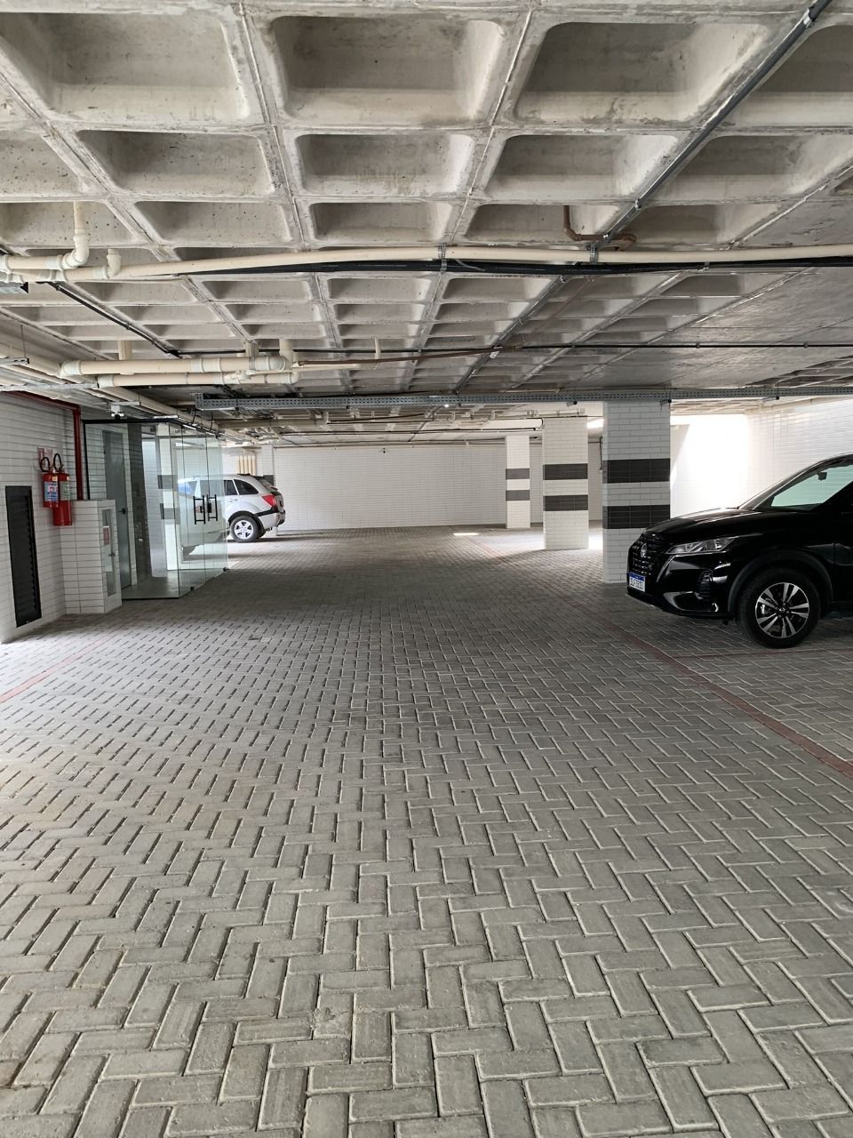 Flat com 01 dormitórios à venda, 32m² por R$ 450.000 - Interma...