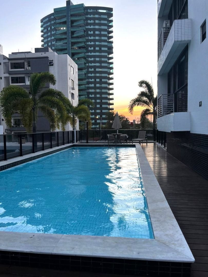 Apartamento com 02 dormitórios à venda, 58m² por R$ 630.000 - ...