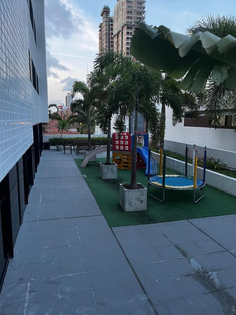 Apartamento com 02 dormitórios à venda, 58m² por R$ 630.000 - ...